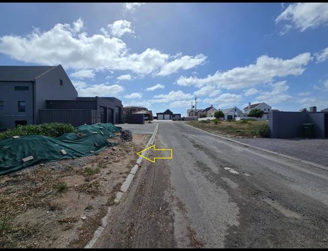 LAND FOR SALE IN BRITANNIA BAY